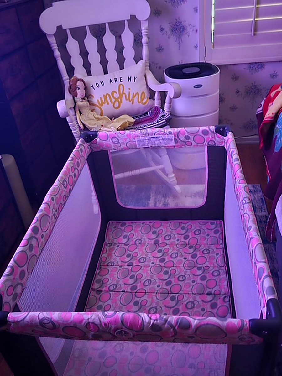 Infant nap area – licensed home daycare in Long Beach